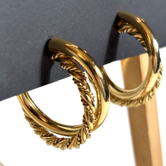 Gold Tone Hoops Double Multi Twist Pierced 1 1/2" Vintage Retro Minimalist - Picture 2 of 9